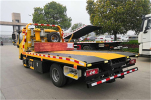 爱民道路救援拖车报价